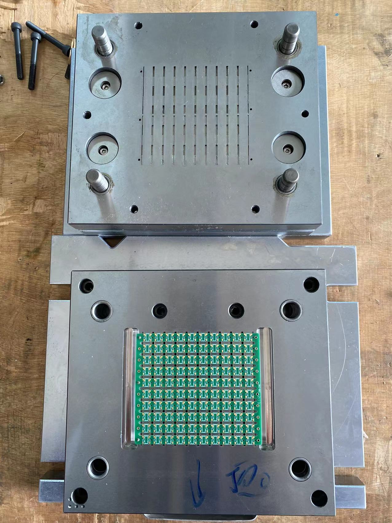 蘇州FPC分板機(jī)模具刀片PCB分板機(jī)刀模配件供應(yīng)商